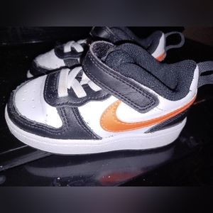 Boy nikes